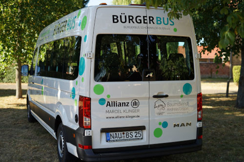 Unser Bus von außen