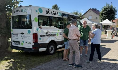 Volle Fahrt voraus beim Kinderfest in Paaren im Glien!